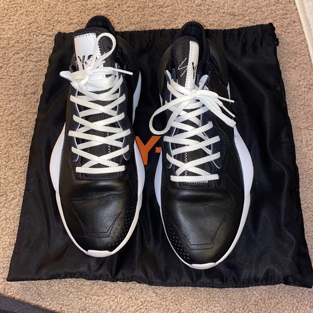 ADIDAS Y3s GREAT CONDITION